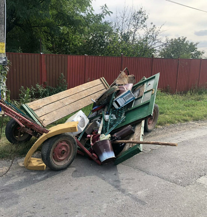 Căruțele și caii scăpați de sub control, pericole pe șoselele din Dâmbovița