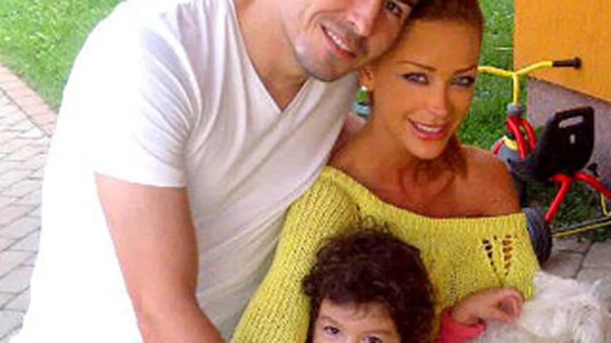 Bianca si Printul Cristea se antreneaza sa fie parinti? Petrec cat mai mult timp alaturi de copii!