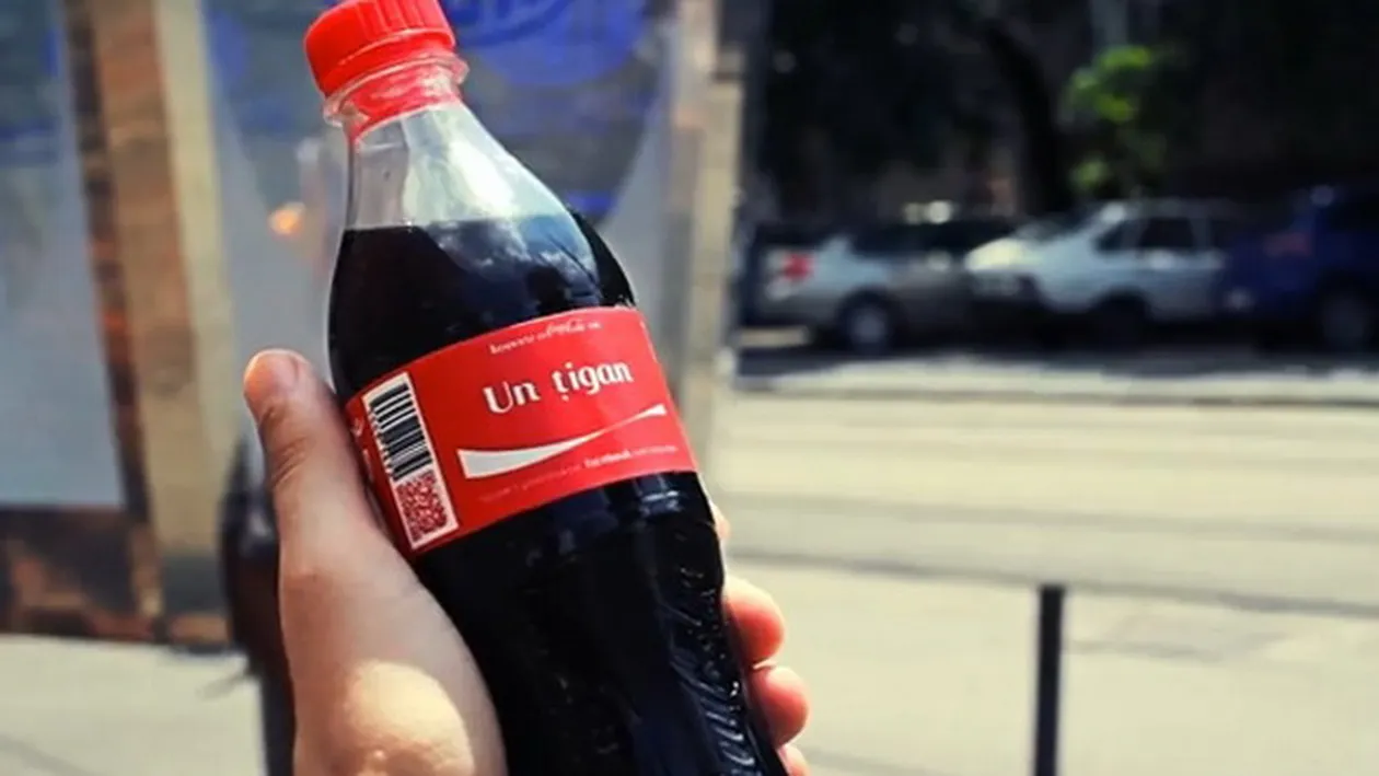 VIRALUL care face ravagii pe internet! Imparte o Cola cu un tigan - ce au filmat niste timisoreni cu un telefon mobil