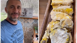 Ce și-a putut găti Dragoș Bucur în lipsa Danei Nălbaru. La așa combinație nu te-ai fi gândit