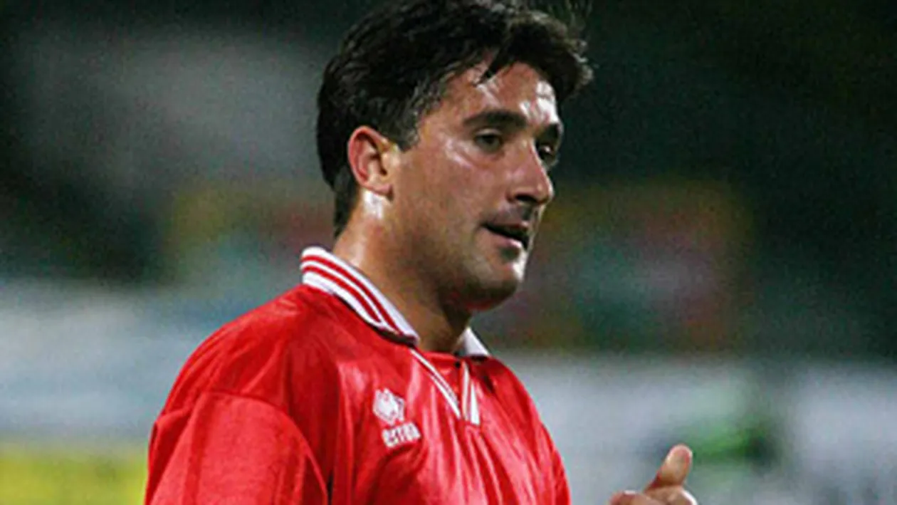 Stanciu, dezamagit de fotbalul juvenil de la Rapid: Un antrenor castiga 1.800 de lei si vine la antrenamente cu autobuzul