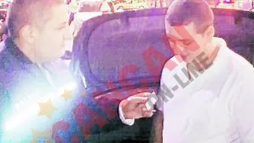 Agata femei cu pistolul