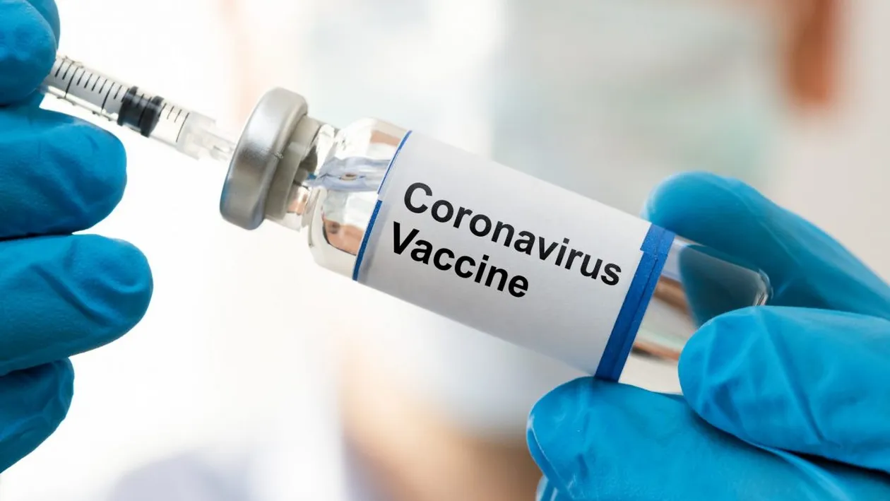 De ce este importantă vaccinarea copiilor între 5 și 11 ani. Două doze de vaccin Pfizer asigură o eficiență de peste 90% în cazul celor mici