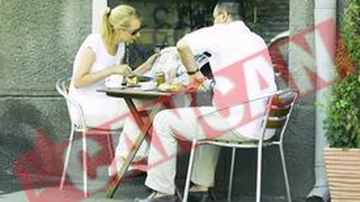 Micul Titulescu, rasfat burghez in Micul Paris