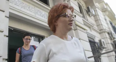 Cum arată vila Ioanei Băsescu din Snagov de MILIOANE de euro. Are o piscină și un garaj pentru șalupe