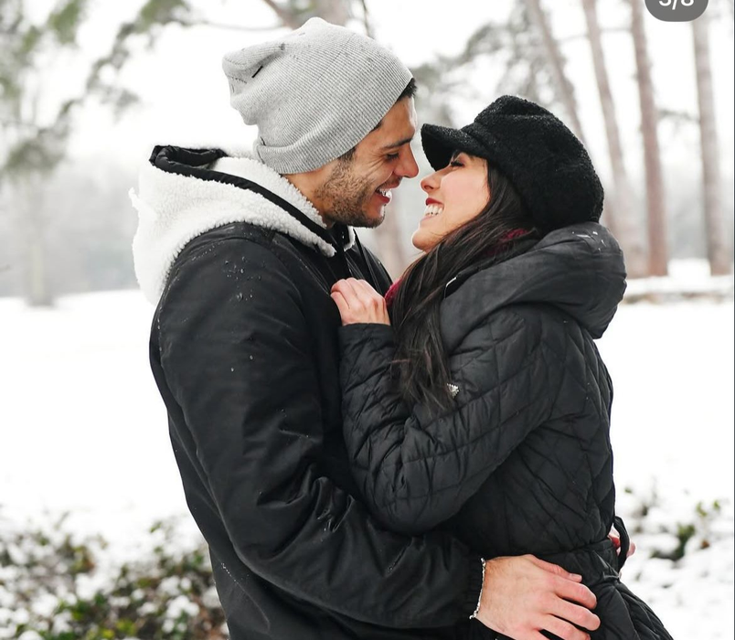 Raul Jimenez și Daniela Basso, o poveste discretă de iubire. Cine este logodnica fotbalistului