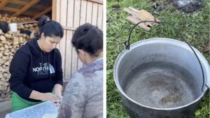 Mama Geta și fetele sale au pregătit numai bunătăți pentru nunta lui Iancu Sterp. Au scos ceaunul în curte și s-au apucat de treabă