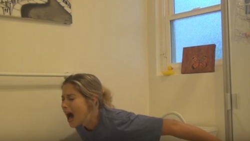 A intrat în baie și... E incredibil cum și-a găsit soția! Femeia a cerut imediat divorțul