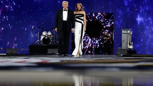Donald și Melania Trump au făcut senzație la ceremonia de învestire a președintelui. Cei doi au dansat la balul organizat în onoarea noului lider american
