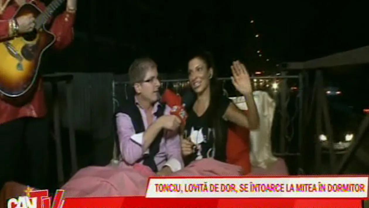 VIDEO Andreea Tonciu s-a dus acasa la Mitea in camion, cu lautarii dupa ea! I-a adus cadou un pat nou si s-au impacat iar!