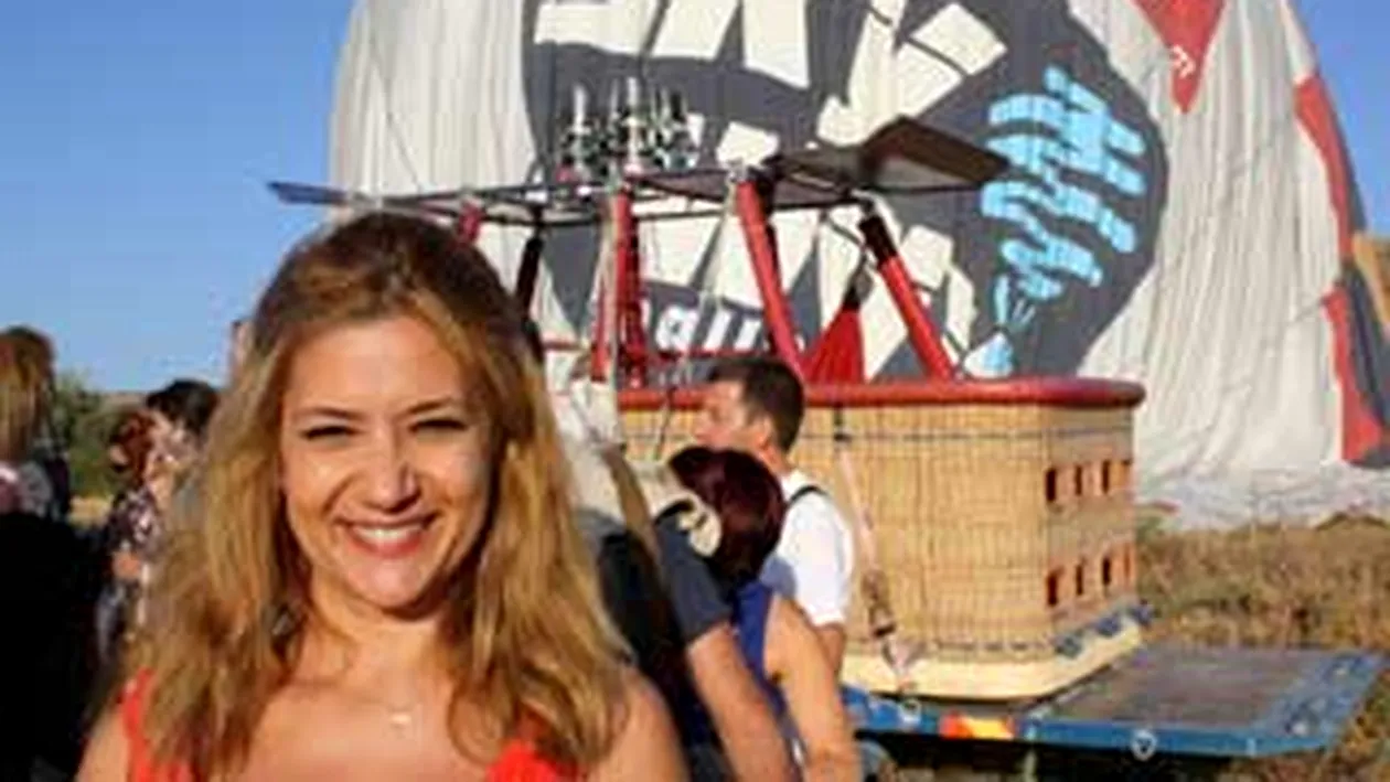 Amalia Enache s-a plimbat cu balonul in Turcia! Am venit de acolo mai plina de informatii decat as fi reusit dupa cateva de luni de studiu