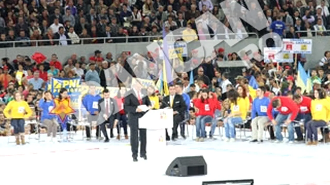 Peste 60.000 de persoane participa la mitingul USL pentru lansarea candidatilor la parlamentare, la Arena Nationala