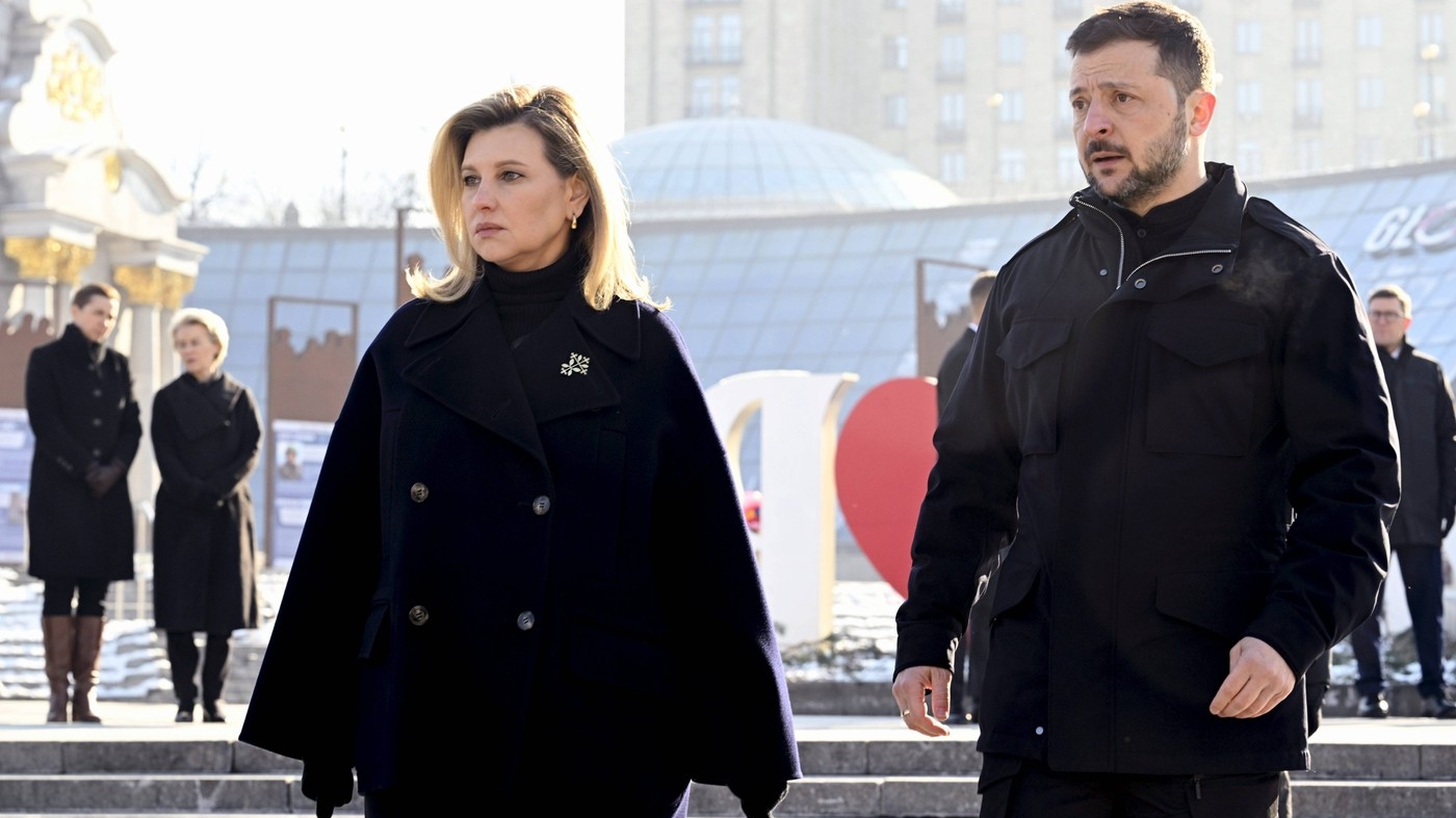 Câți bani a câștigat familia lui Volodimir Zelenski în 2024. Cât de adevărate sunt zvonurile despre averea lor de miliarde?