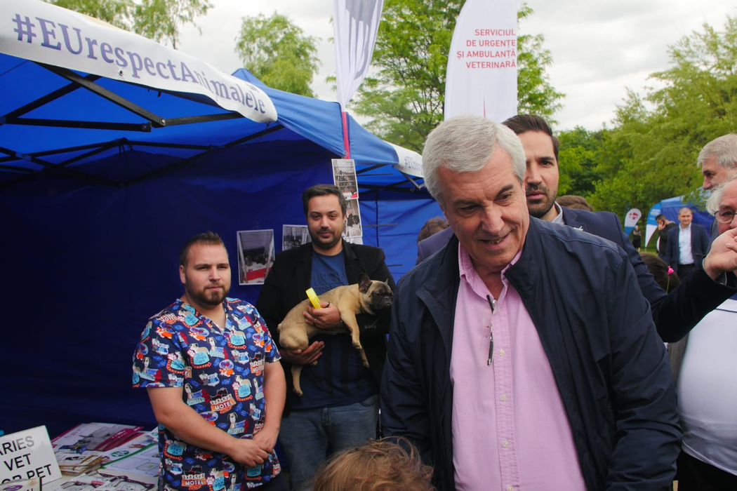 A început Euro PetFest, festivalul dedicat animalelor! Călin Popescu Tăriceanu, printre primii invitați