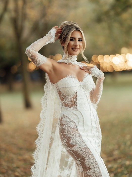 Nu e o glumă! Cât a costat rochia de mireasă purtată de Claudia Puican la petrecerea de nuntă