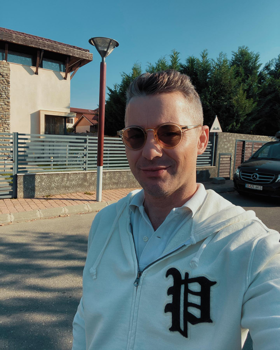 Adrian Sînă, în război cu dubaiezii: “F#$k fly Dubai!”