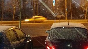 Ce se intampla ACUM in Bucuresti dupa prima NINSOARE! Strazile sunt...
