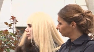 Cum a apărut îmbrăcată Anamaria Prodan la pomana de un an a mamei sale