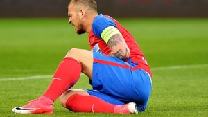 Am găsit vinovaţii! De ce s-au ”rupt” unul după altul fotbaliştii lui Gigi: ”Îi obligă să…”