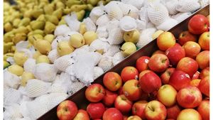 Se vinde cu 10 lei un kg! Fructul românesc a devenit de neatins pentru unii