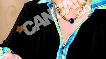 Teo Trandafir isi pune pirostriile. Ceruta de sotie non-stop