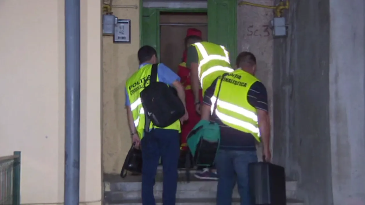 O familie întreagă din Gorj, găsită moartă în casă! Mama a fost descoperită în cadă, iar tatăl și fetița lor de 12 ani în cameră