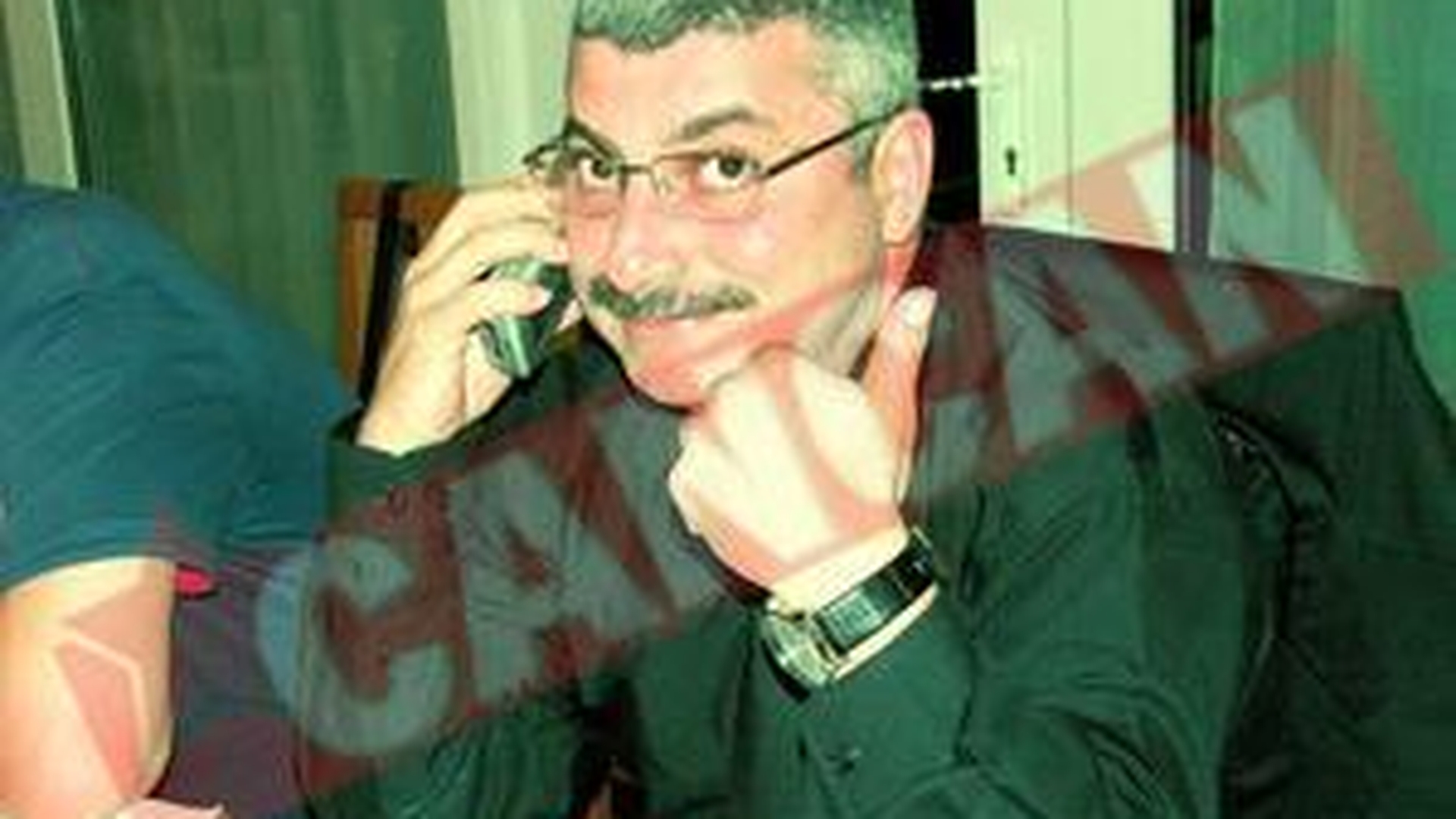 "Cine baga bani in fotbal, o face pentru capital politic!"