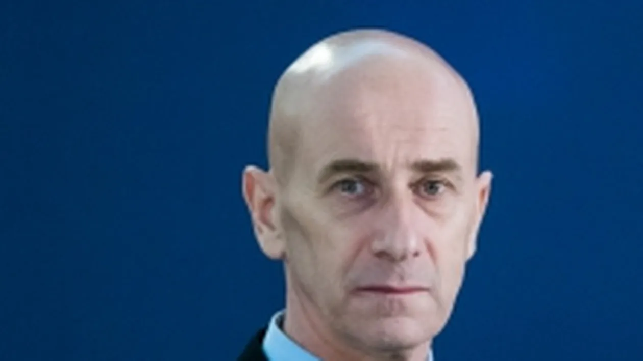 AdAstra: comunicatul MCI ridică semne de întrebare asupra capacității  de înțelegere a limbii engleze de către cei care au citit scrisoarea  celor doi comisari europeni