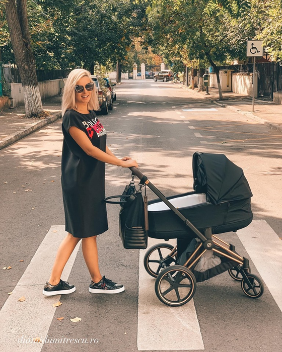 Diana Dumitrescu, primele declarații despre botezul băiețelului ei: ”Nașii vor fi...”