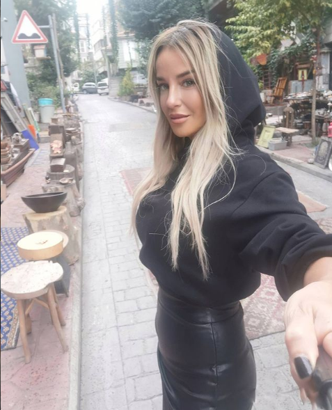 Tania Budi a făcut testul: ”Foarte mulți ani m-am văzut mamă!”