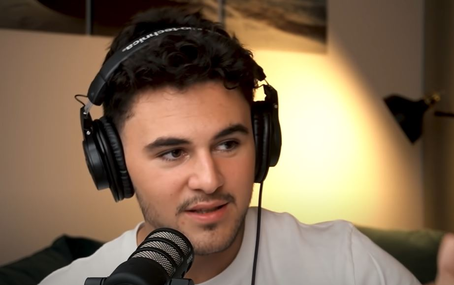Mario Fresh, în cadrul unui podcast. Sursă foto: captură video