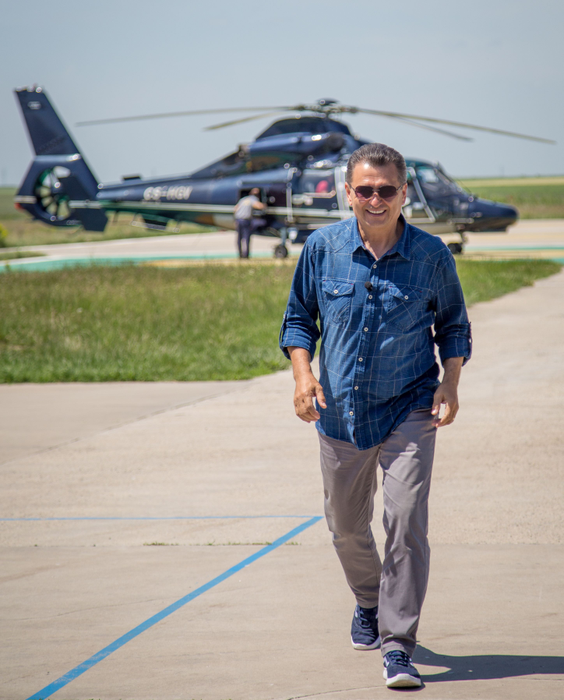 Edi Stancu, câștigătorul celei de-a patra ediții “Poftiți la Nea Mărin”, a donat premiul în valoare de 2.000 de euro