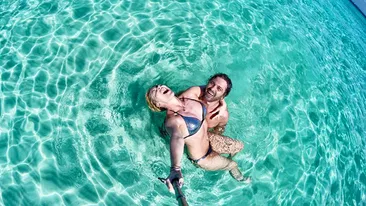 Delia si-a facut de cap in vacanta cu sotul de mana! S-a dezbracat si a aparut asa in vazul tuturor! “Tu si iarna esti...”