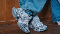 (P) Culorile care domină industria sneakers în acest moment