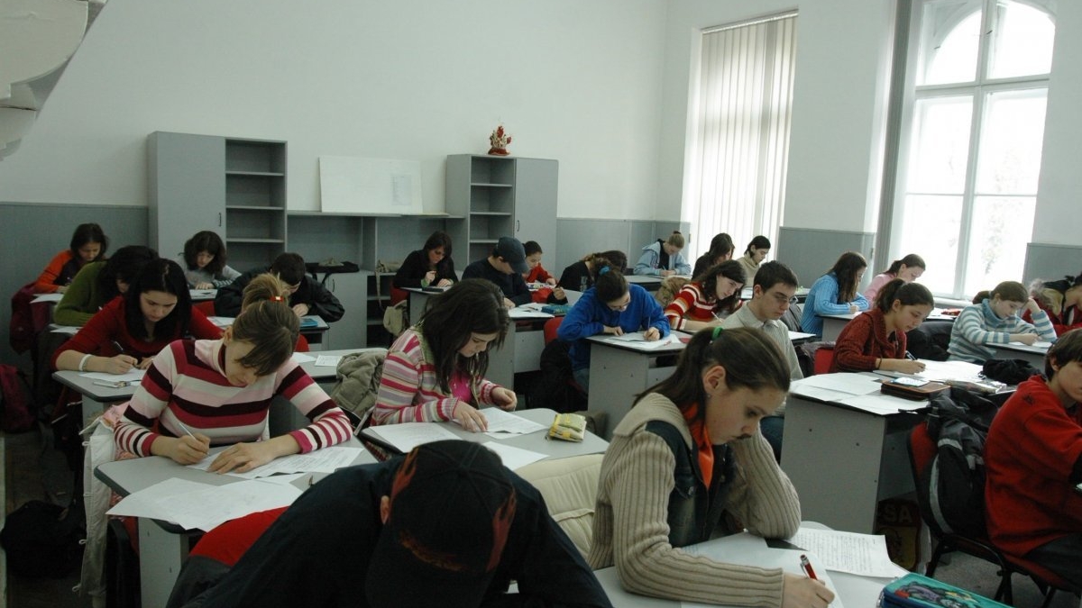 S-a aflat cu puţin timp în urmă! Elevii au primit o veste bună şi vor avea încă o zi de vacanţă