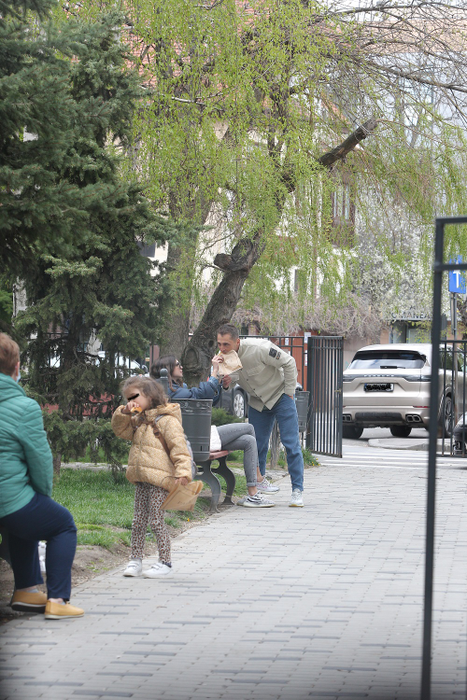 Imagini adorabile cu familia lui Vladimir Drăghia