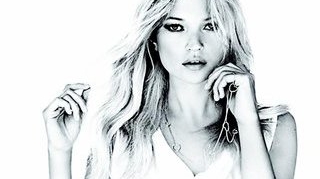 Scandal intre Kate Moss si Enrique Iglesias! "Stai dracului departe de mine!"