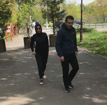 Laura Chiriac și Octavian Basoc, în parcul Herăstrău