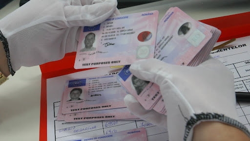Bolile care anulează permisul auto în 2026. Lista afecțiunilor care te lasă pieton