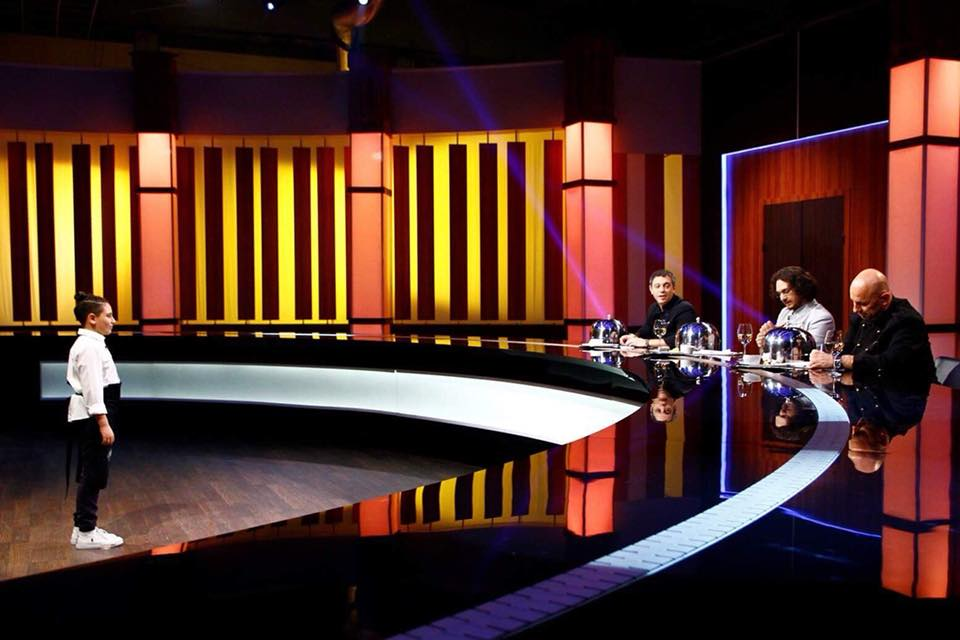 Castigatorul de la „Chefi la cutite”, sezonul 5! S-a aflat de acum cine pleacă acasă cu premiul de 30.000 de euro