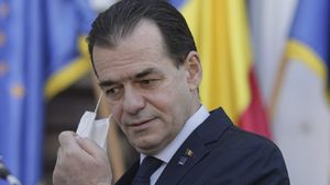 Programul redus al teraselor, aplicat în Capitală și în alte județe? Ce spune Ludovic Orban despre noile măsuri: „Le-ar face bine oamenilor”