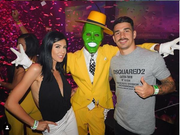 Una dintre cele mai sexy vedete de la noi este însărcinată! Gestul emoționant prin care soțul ei a dezvăluit că vor deveni părinți din nou
