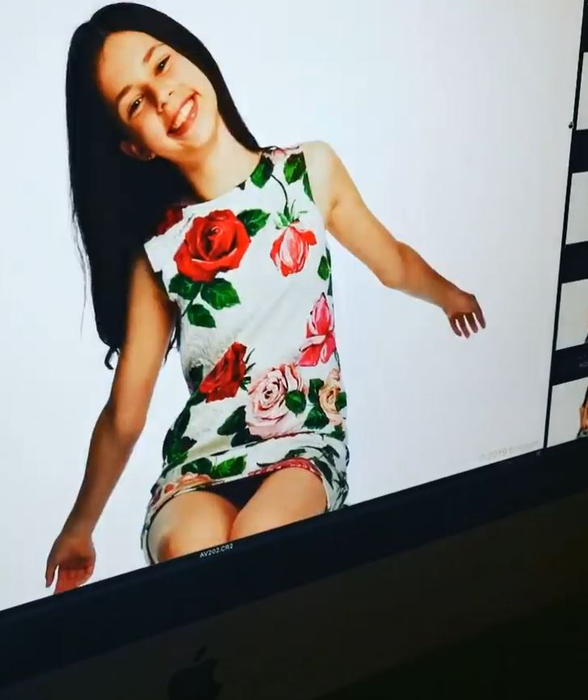 Andreea Marin, melancolică după ce a văzut câteva poze de album alături de fiica ei! Violeta Bănică este din ce în ce mai frumoasă | FOTO