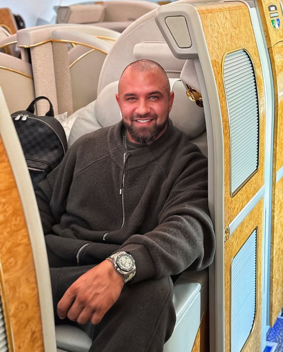 Alex Bodi i-a dat răspunsul celui care l-a criticat pe rețelele de socializare (Foto: Instagram)
