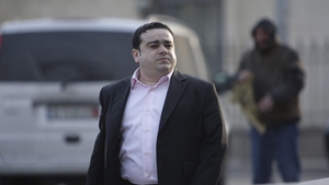Genial! Cum a reacţionat un angajat McDonald's, după ce l-a văzut pe Adrian Minune venit să-şi ridice comanda cu Glovo