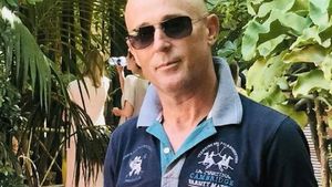 Mugur Mihăescu îi distruge pe românii care nu ies în stradă, la proteste: “Stau ca melcii acasă! De ce să mă mai lupt eu pentru oamenii ăștia?”