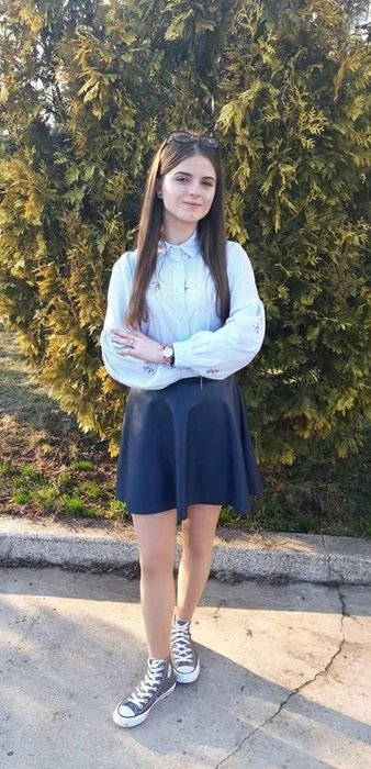 Ce mesaj dureros a postat Alexandra Măceșanu pe Facebook înainte să fie răpită și omorâtă în Caracal