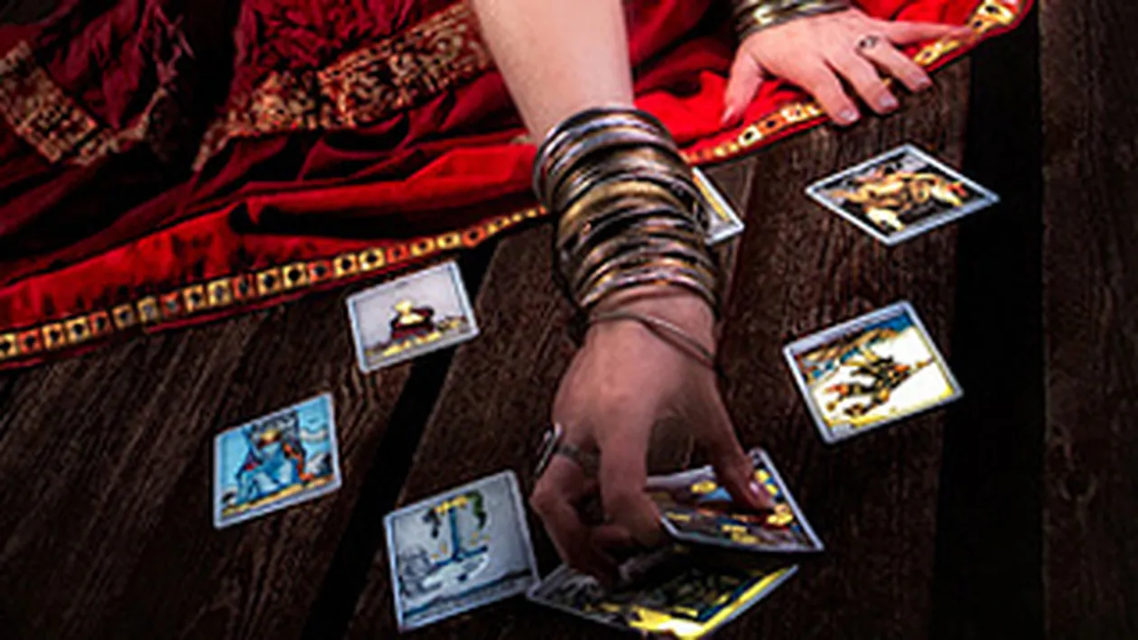 O familie de rromi care pretindeau ca sunt clarvazatori i-au jefuit pe americani de 40 de milioane de dolari!