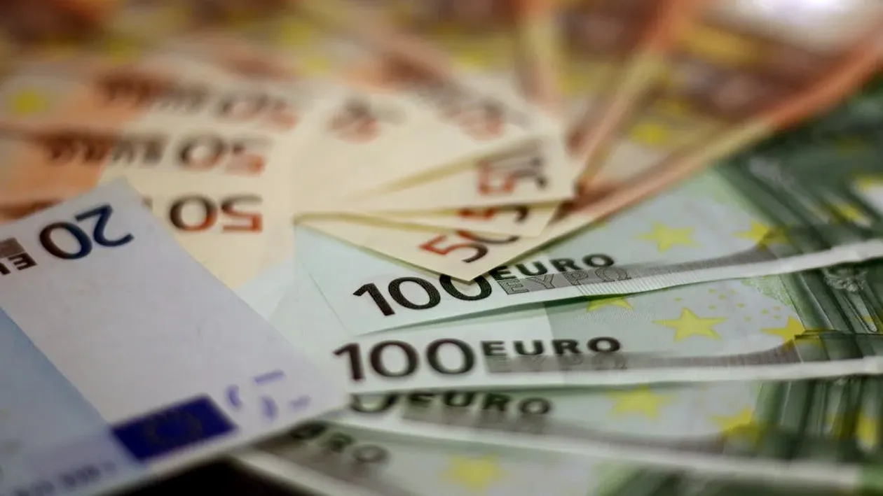 Bancnota de zero euro apare în Europa. Se va pune în vânzare și va avea pe ea o figură celebră
