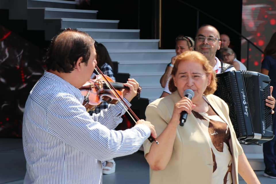 Gabi Luncă, în stare gravă la ATI din cauza infecției cu SARS-CoV-2. Îndrăgita artistă are 82 de ani și s-a luptat cu temutul cancer